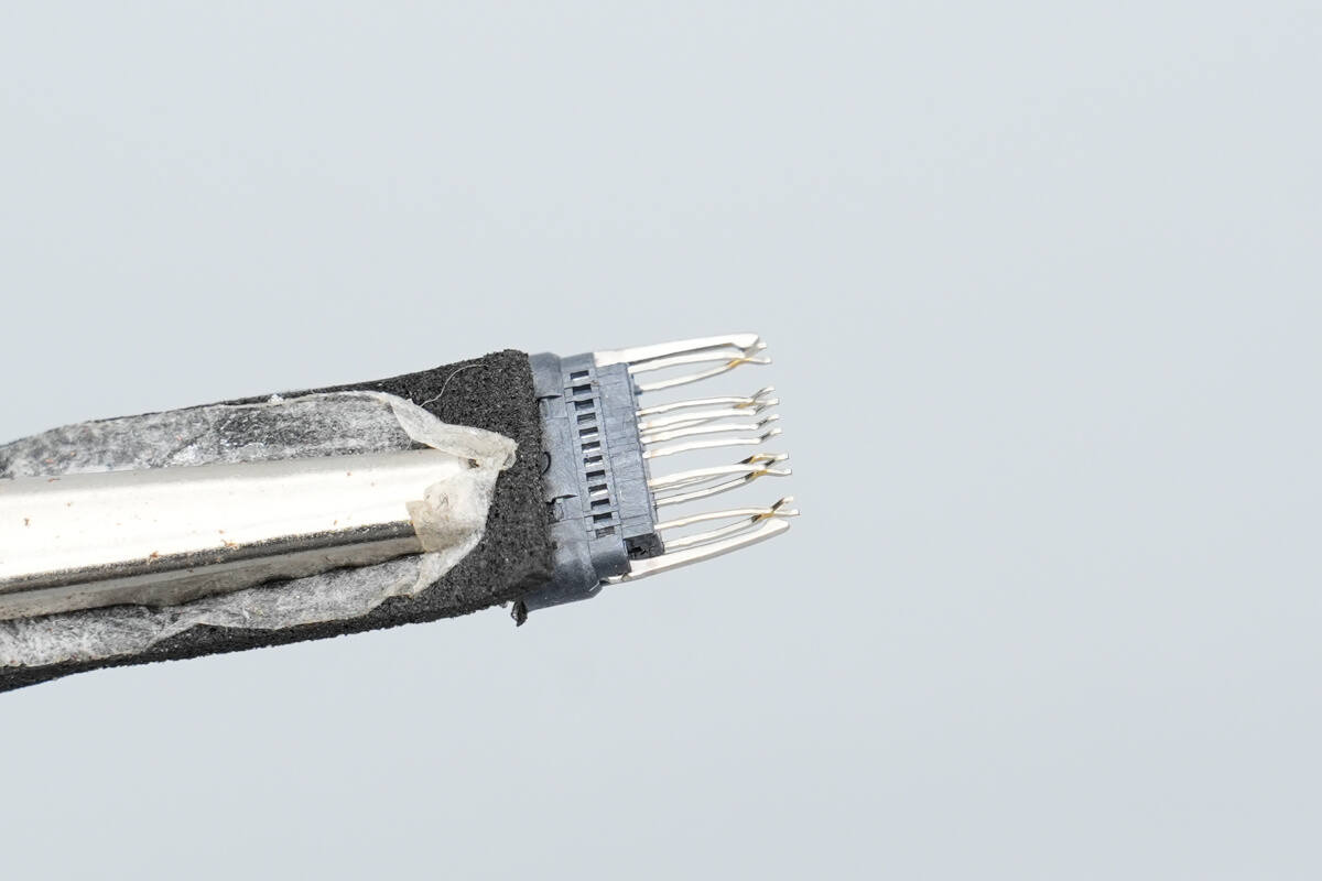 Teardown of Belkin BoostCharge Pro 140W Braided USB-C to Dual USB-C Cable (CAC004)-Chargerlab