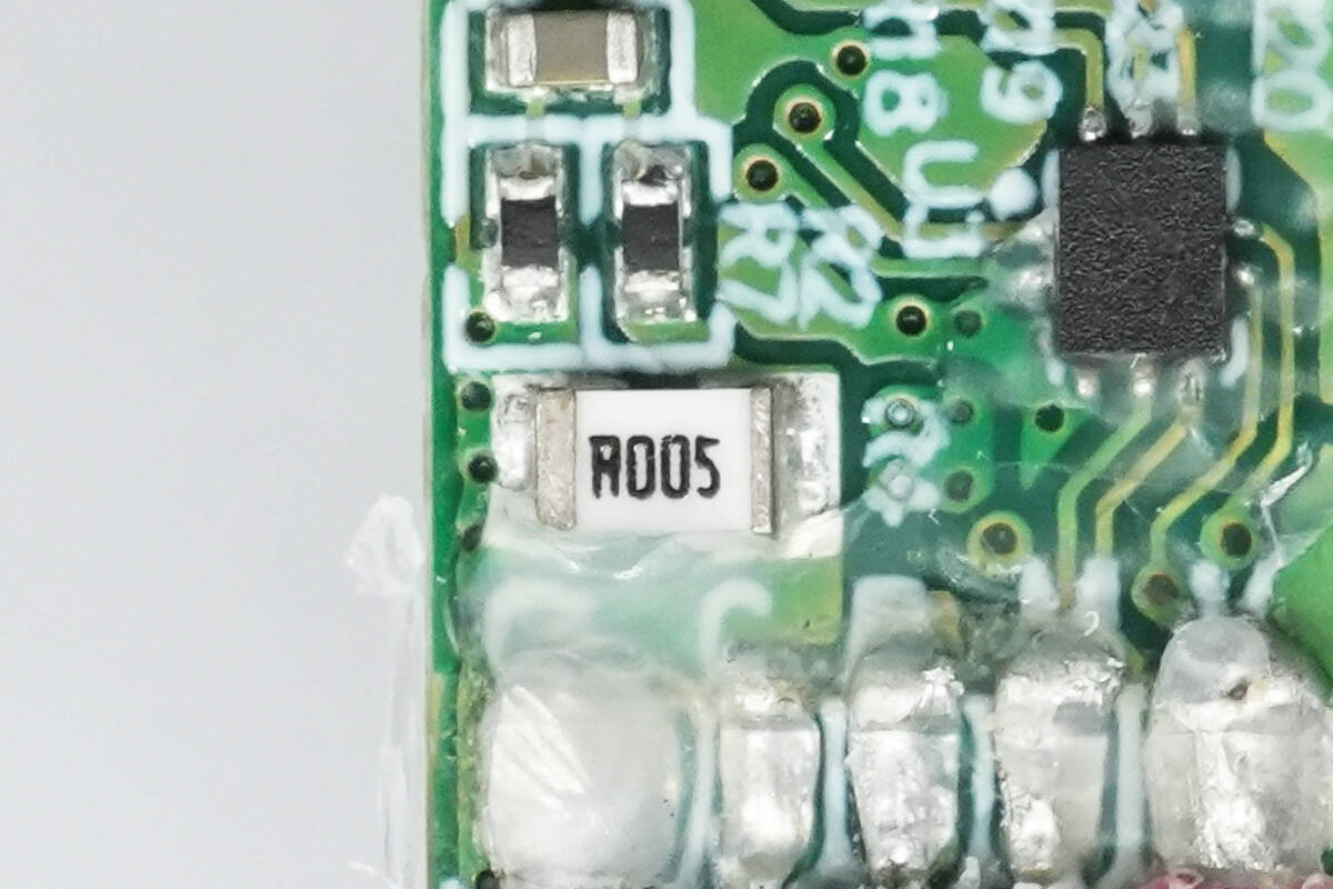 Teardown of Belkin BoostCharge Pro 140W Braided USB-C to Dual USB-C Cable (CAC004)-Chargerlab