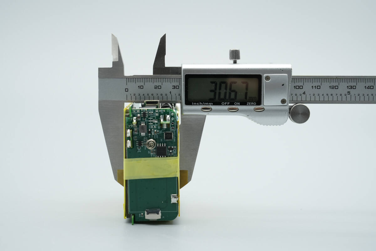 Teardown of Highsay C1 Pro 140W Ultra Charger-Chargerlab