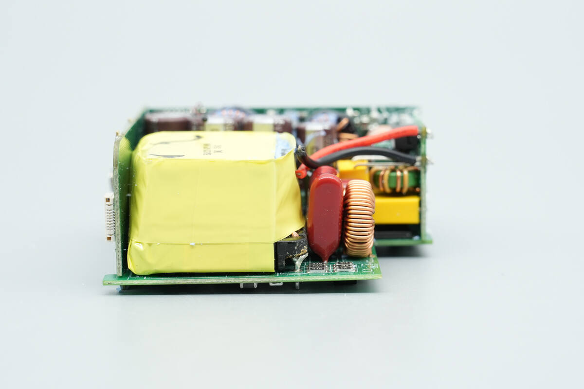 Teardown of Highsay C1 Pro 140W Ultra Charger-Chargerlab