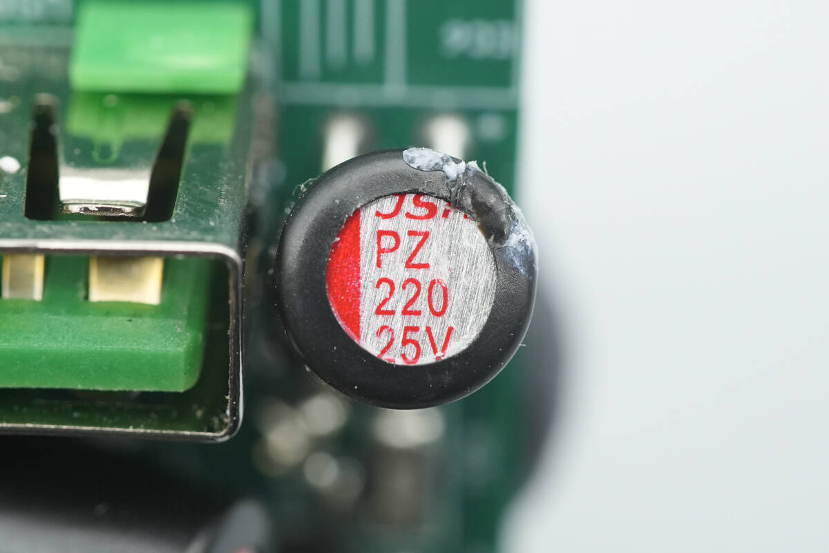 Teardown of Highsay C1 Pro 140W Ultra Charger-Chargerlab