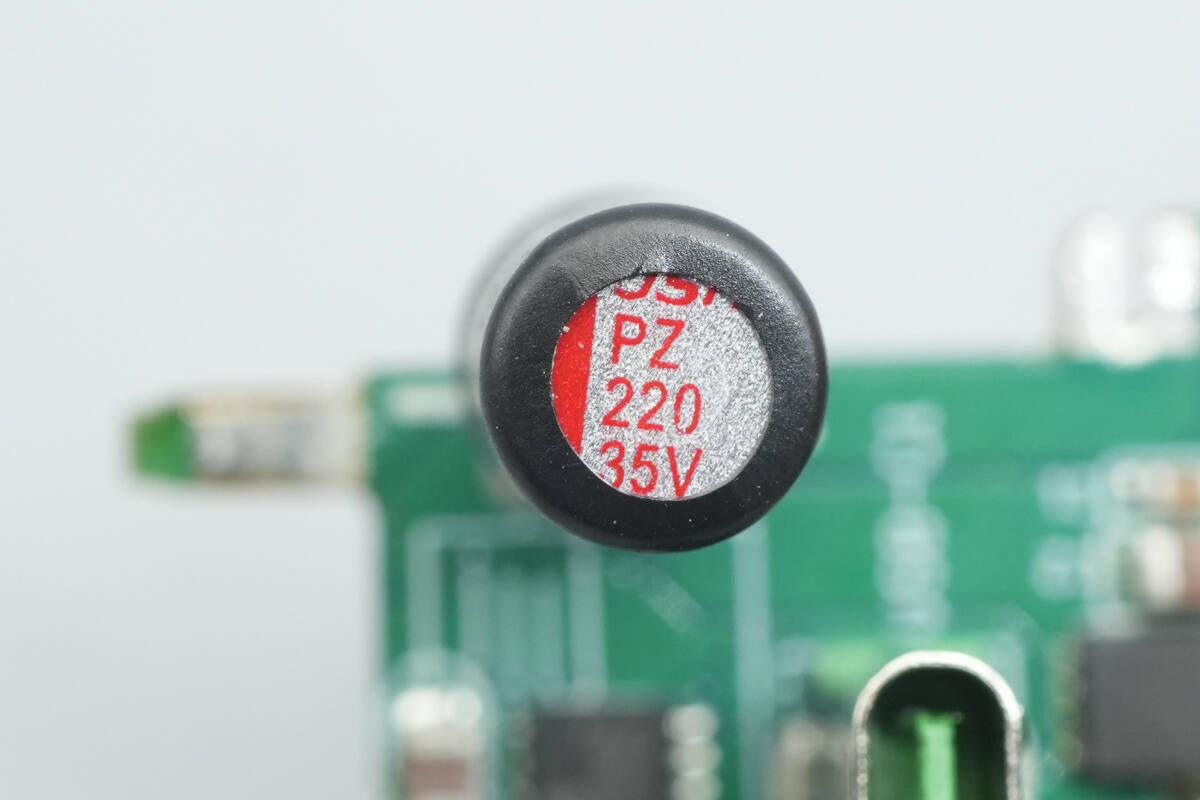 Teardown of Highsay C1 Pro 140W Ultra Charger-Chargerlab