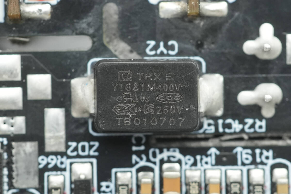 Teardown of Pisen 160W 4-USB-C GaN Charger (TP-C81)-Chargerlab