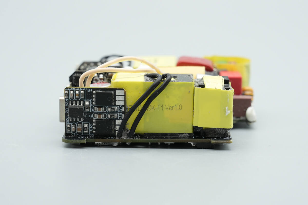 Teardown of Pisen 160W 4-USB-C GaN Charger (TP-C81)-Chargerlab