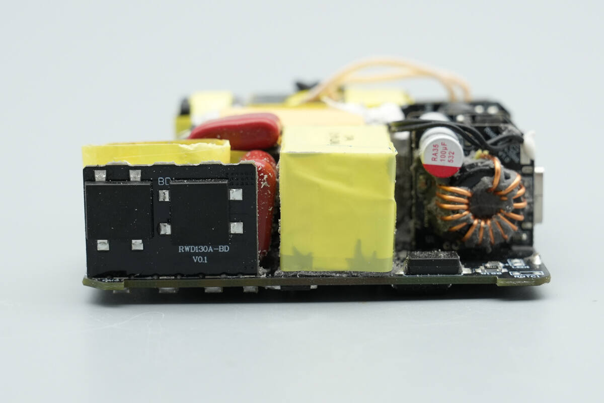 Teardown of Pisen 160W 4-USB-C GaN Charger (TP-C81)-Chargerlab