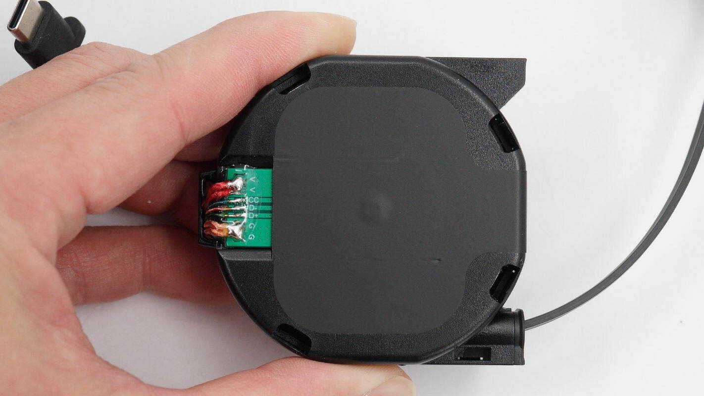 Teardown of DJI Power 1000 Mini Power Station (DYM1000M)-Chargerlab