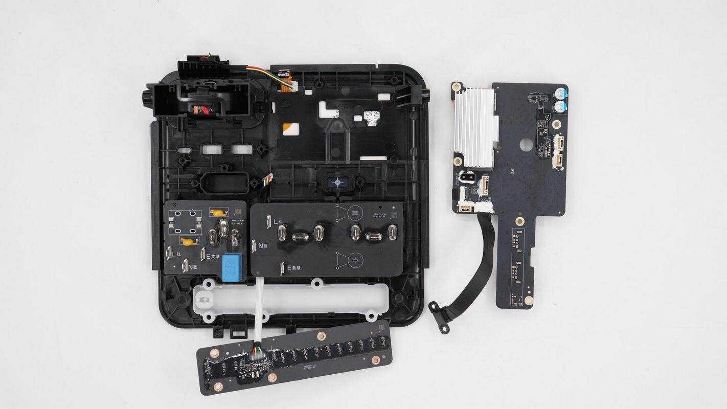 Teardown of DJI Power 1000 Mini Power Station (DYM1000M)-Chargerlab