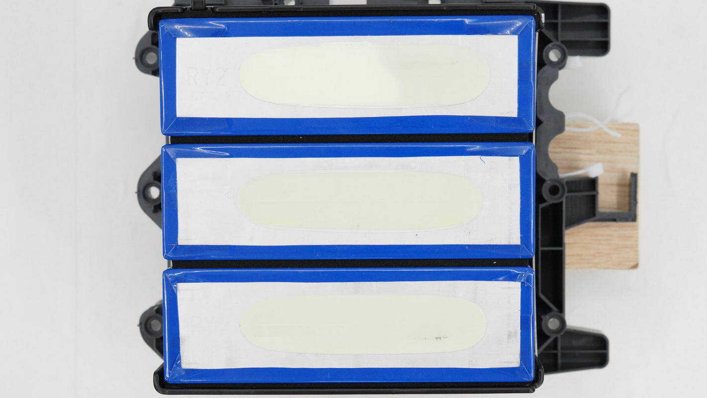 Teardown of DJI Power 1000 Mini Power Station (DYM1000M)-Chargerlab