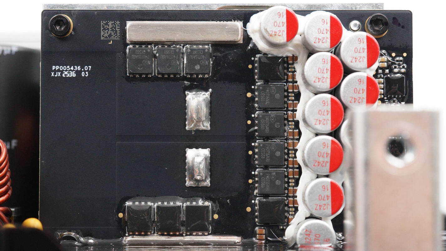 Teardown of DJI Power 1000 Mini Power Station (DYM1000M)-Chargerlab