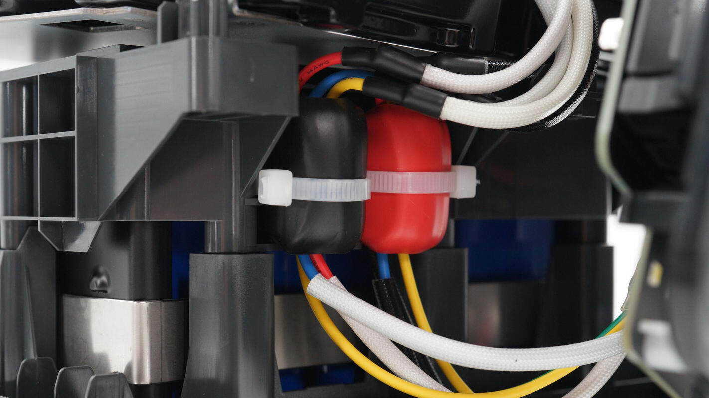 Teardown of DJI Power 1000 Mini Power Station (DYM1000M)-Chargerlab