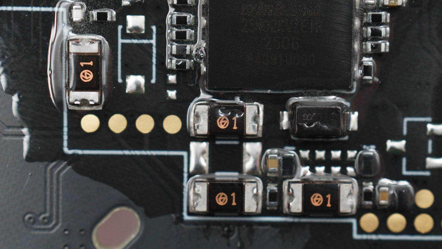 Teardown of DJI Power 1000 Mini Power Station (DYM1000M)-Chargerlab