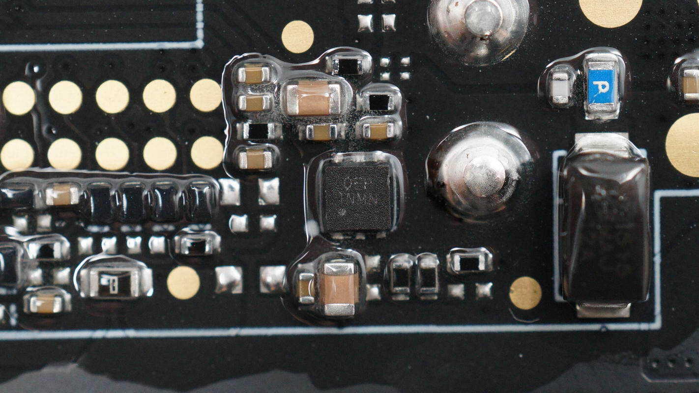Teardown of DJI Power 1000 Mini Power Station (DYM1000M)-Chargerlab