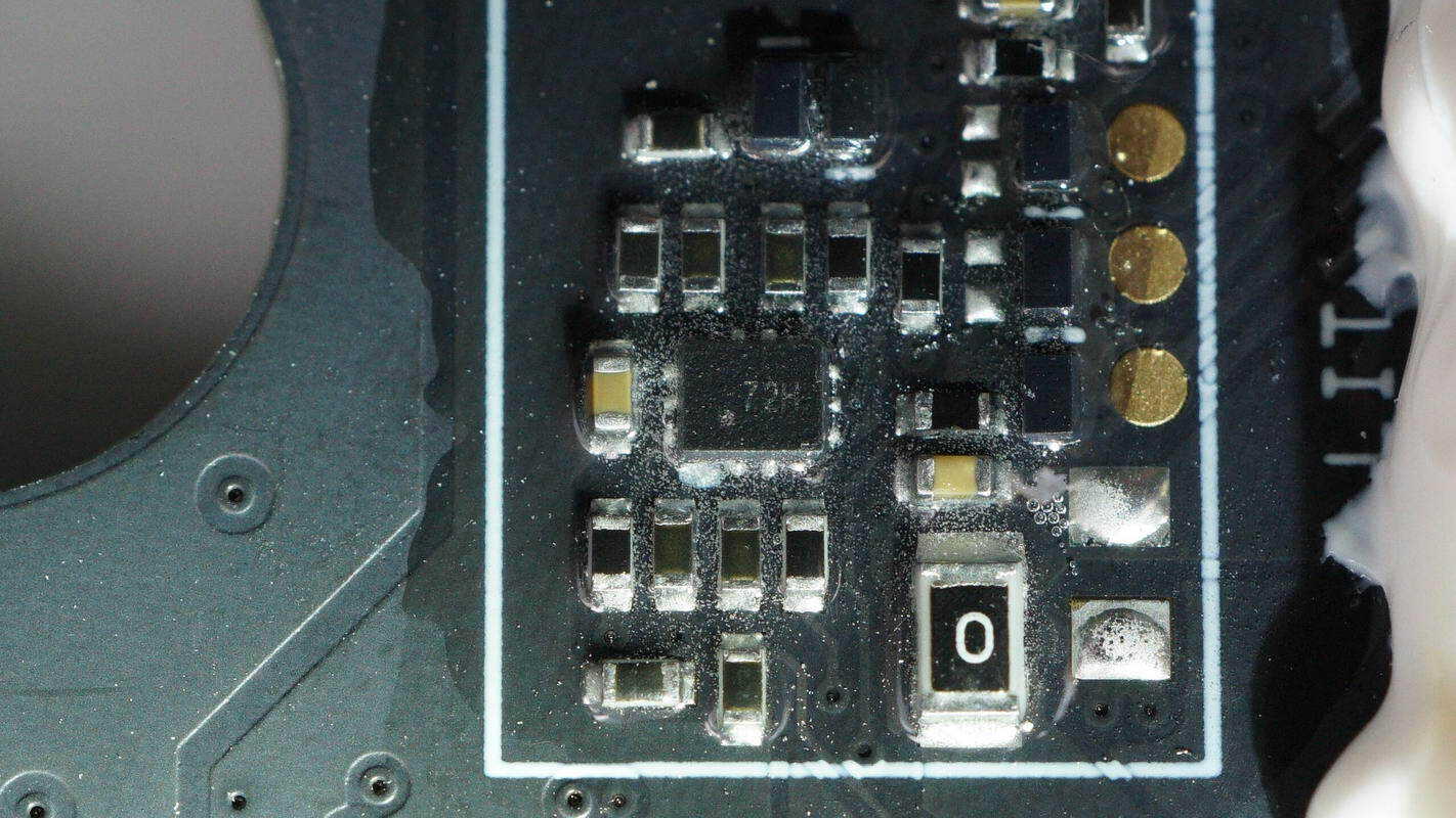 Teardown of DJI Power 1000 Mini Power Station (DYM1000M)-Chargerlab