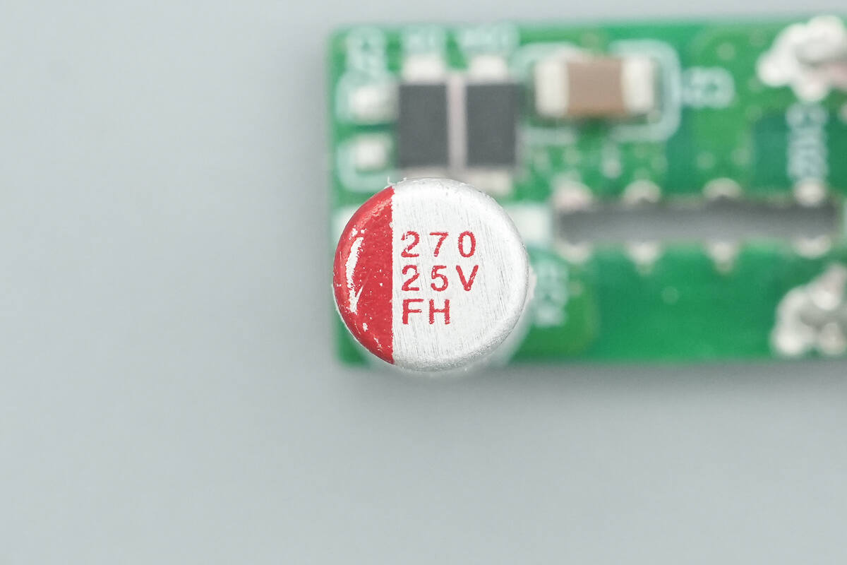 Teardown of Anker Prime 160W Charger with Smart Display (A2687)-Chargerlab