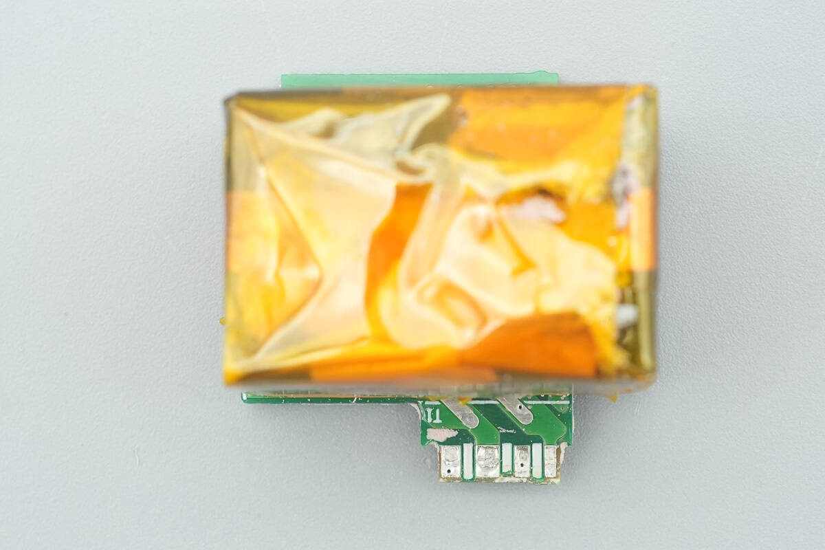 Teardown of Anker Prime 160W Charger with Smart Display (A2687)-Chargerlab