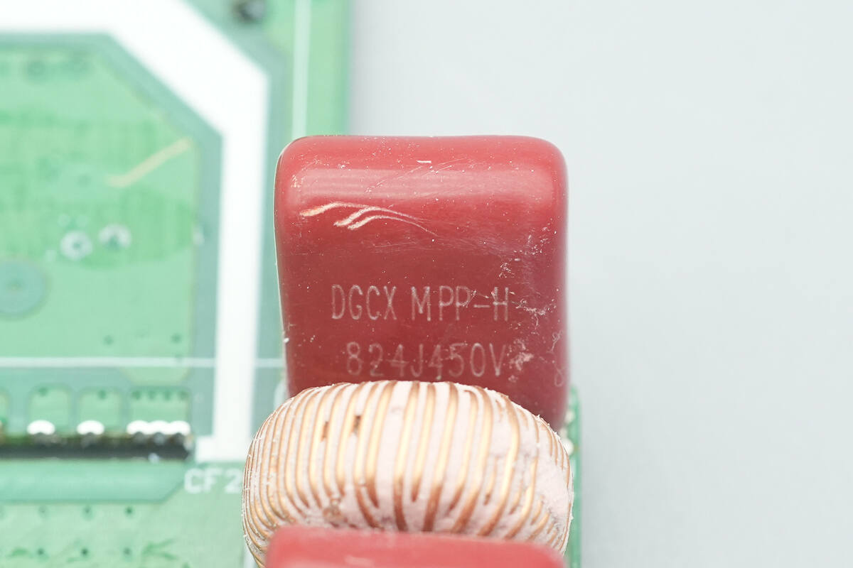 Teardown of Anker Prime 160W Charger with Smart Display (A2687)-Chargerlab