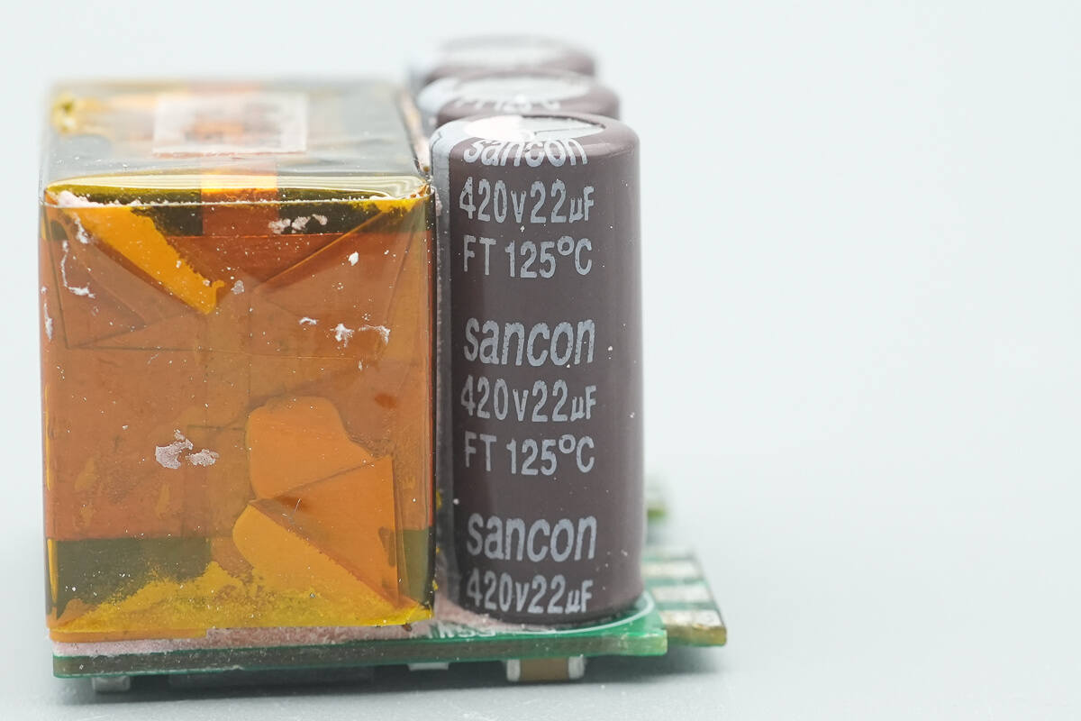 Teardown of Anker Prime 160W Charger with Smart Display (A2687)-Chargerlab