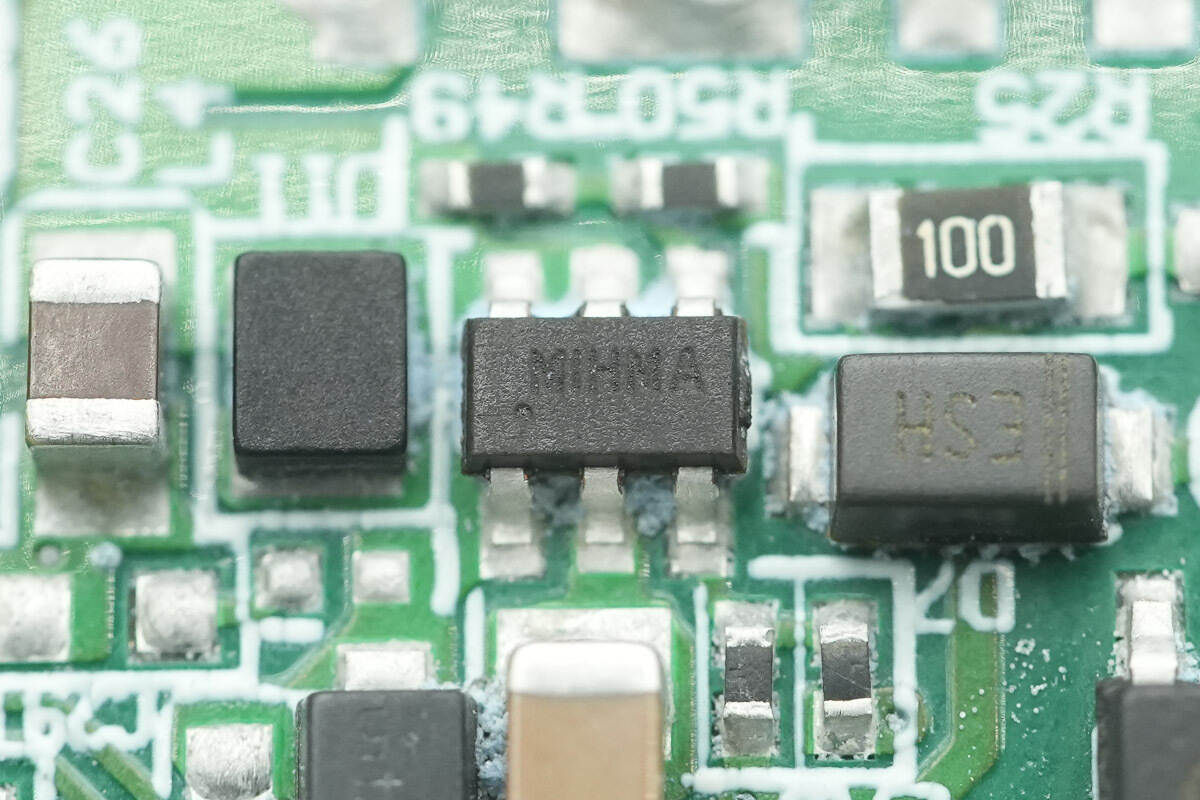 Teardown of Anker Prime 160W Charger with Smart Display (A2687)-Chargerlab