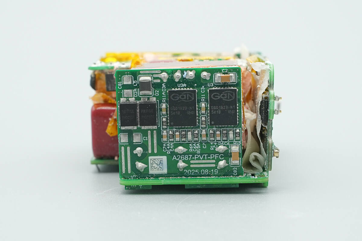 Teardown of Anker Prime 160W Charger with Smart Display (A2687)-Chargerlab