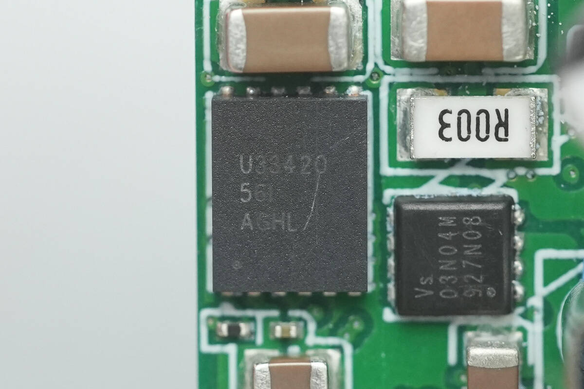 Teardown of Anker Prime 160W Charger with Smart Display (A2687)-Chargerlab