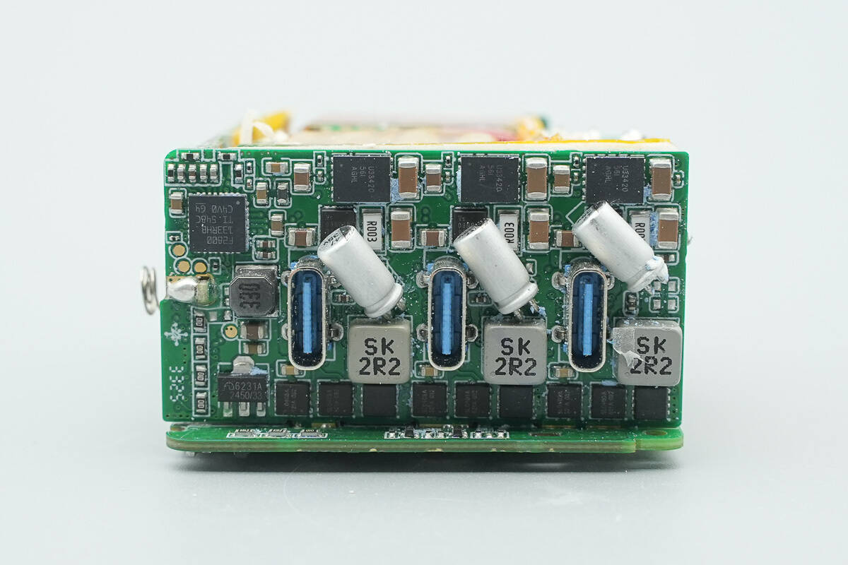 Teardown of Anker Prime 160W Charger with Smart Display (A2687)-Chargerlab