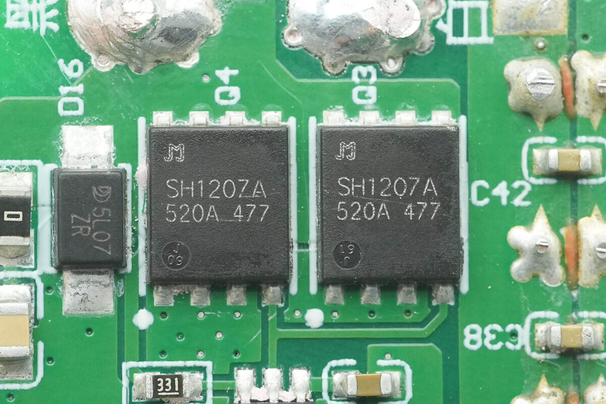 Teardown of Anker Prime 160W Charger with Smart Display (A2687)-Chargerlab