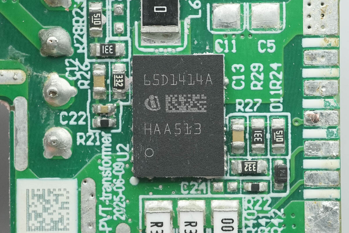 Teardown of Anker Prime 160W Charger with Smart Display (A2687)-Chargerlab