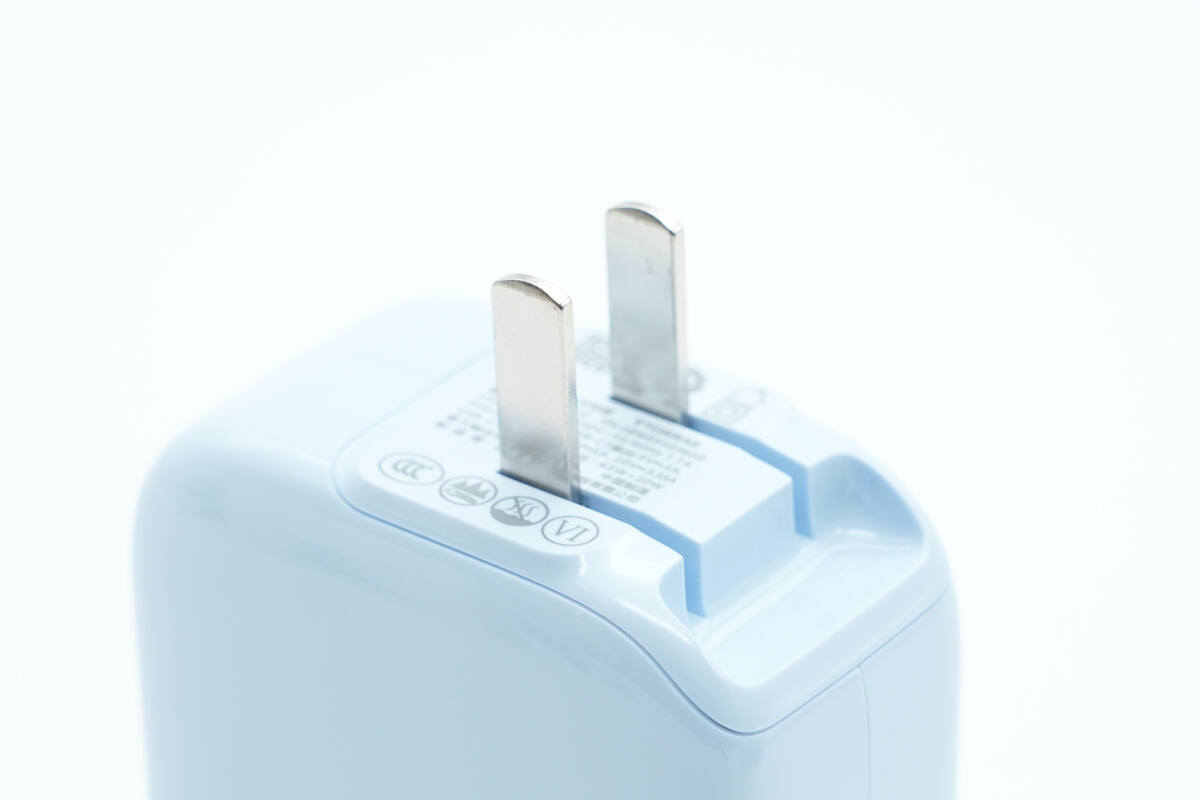 Teardown of Torras FlexLine 67W Charger (CQ10)-Chargerlab