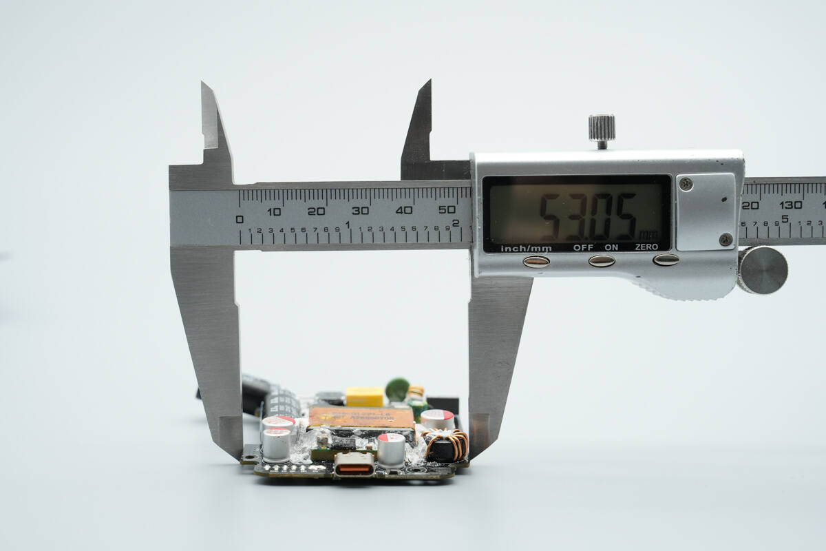 Teardown of Torras FlexLine 67W Charger (CQ10)-Chargerlab