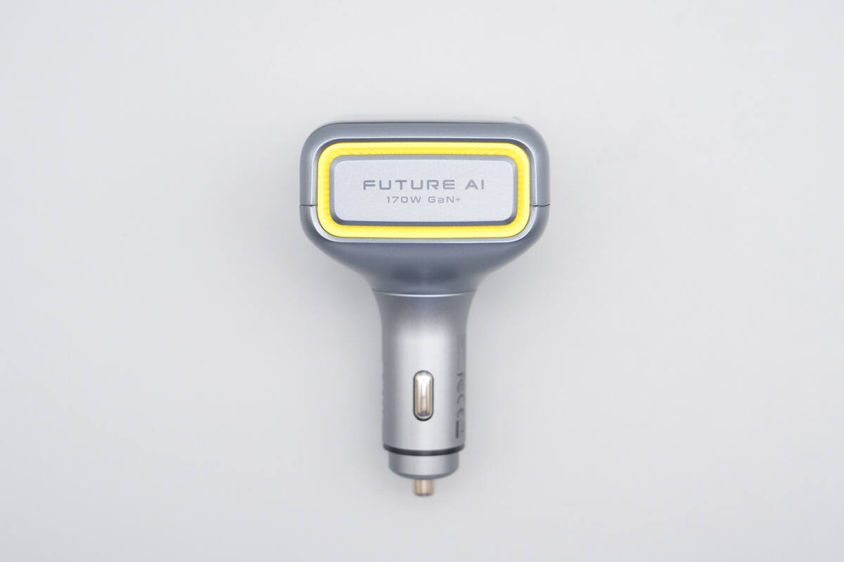 Teardown of AOHi THE FUTURE AI PD GaN+ 170W 3-Port LED Display Fast Car Charger (AOC-S009)-Chargerlab