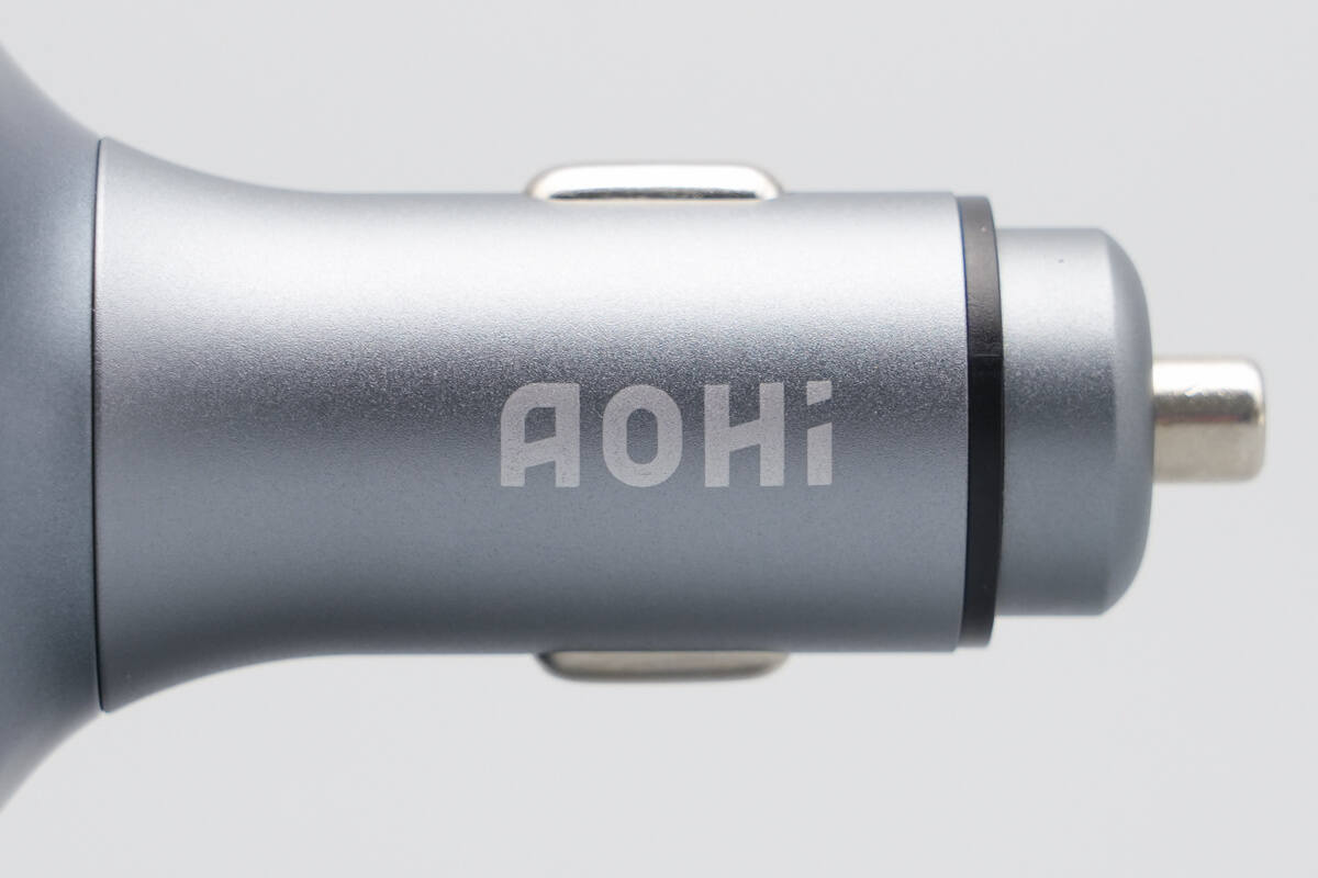 Teardown of AOHi THE FUTURE AI PD GaN+ 170W 3-Port LED Display Fast Car Charger (AOC-S009)-Chargerlab