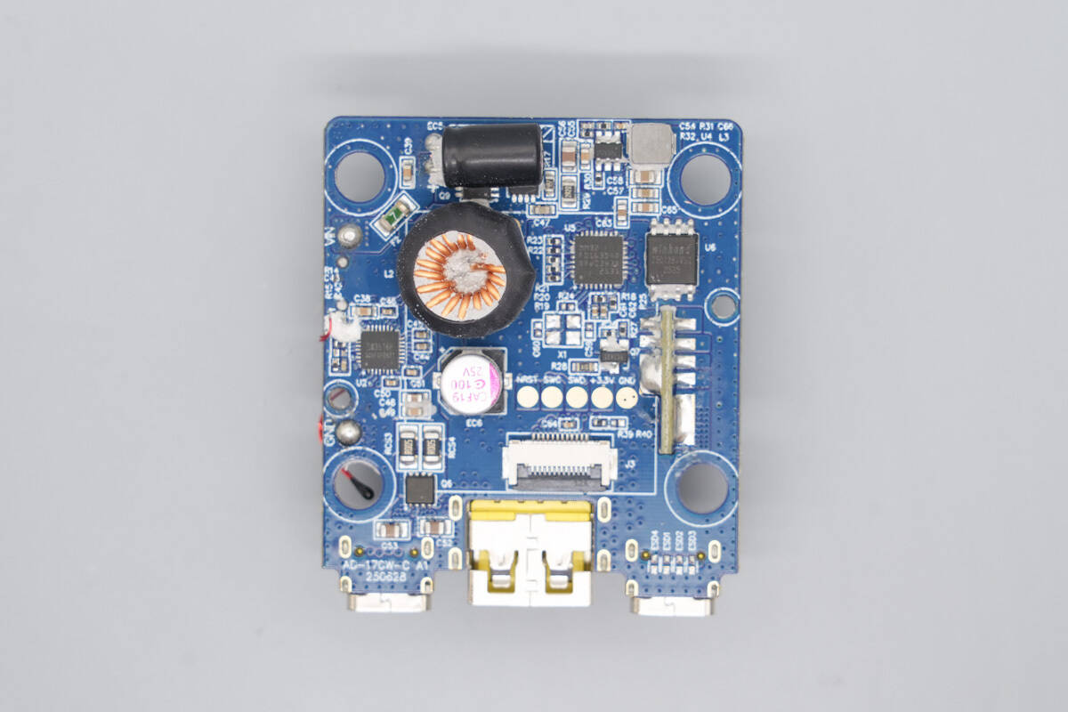 Teardown of AOHi THE FUTURE AI PD GaN+ 170W 3-Port LED Display Fast Car Charger (AOC-S009)-Chargerlab