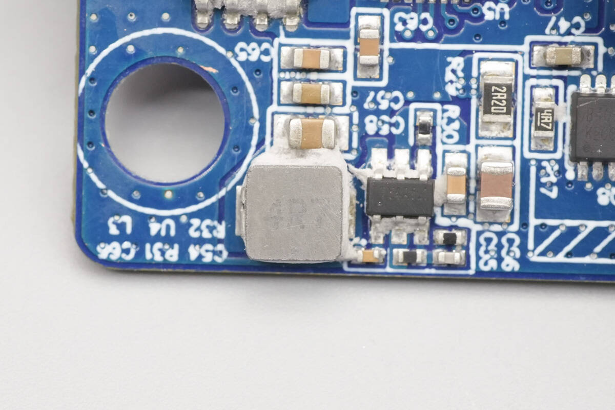 Teardown of AOHi THE FUTURE AI PD GaN+ 170W 3-Port LED Display Fast Car Charger (AOC-S009)-Chargerlab