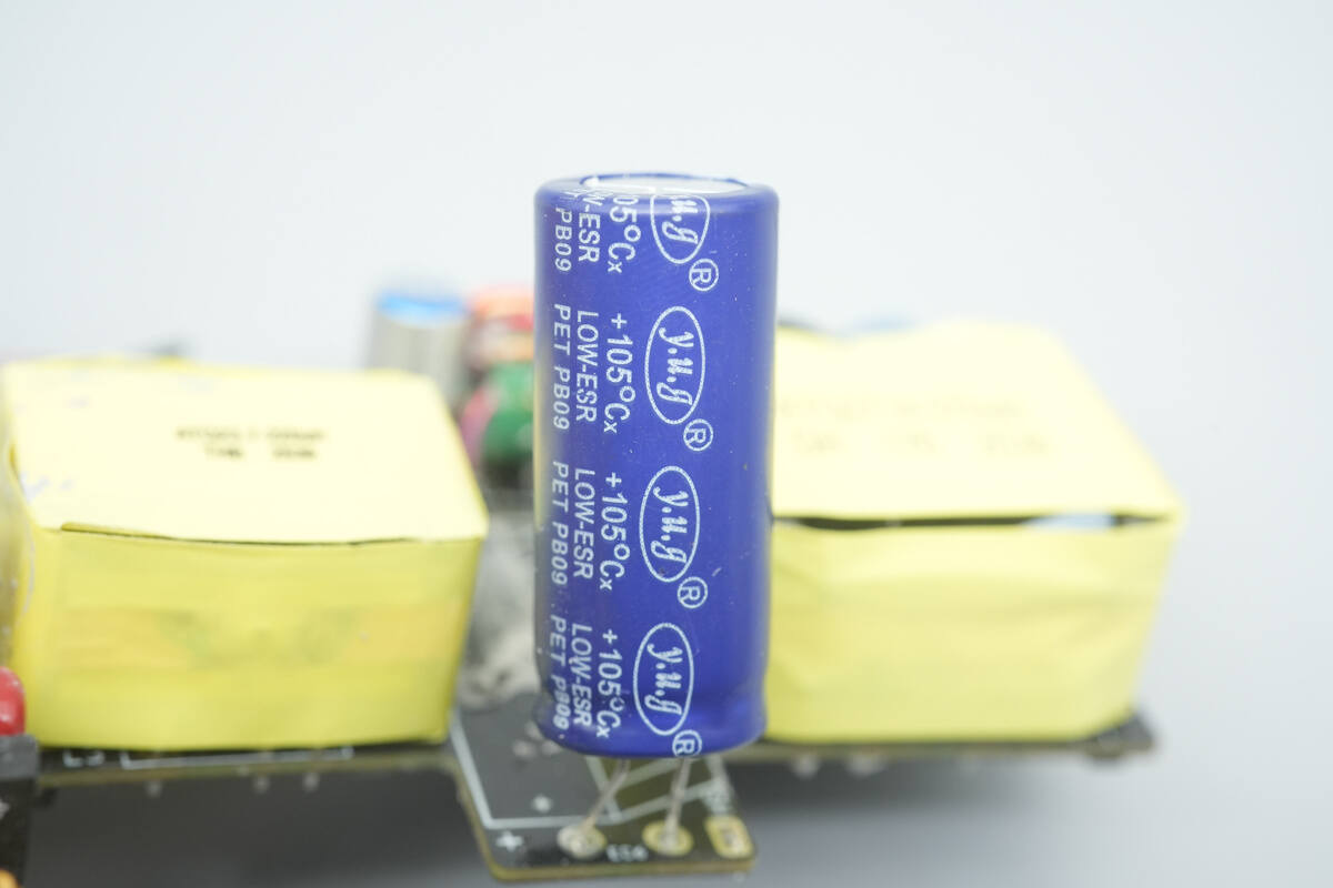 Teardown of Baseus 100W 7-in-1 Charging Station (E0307A)-Chargerlab