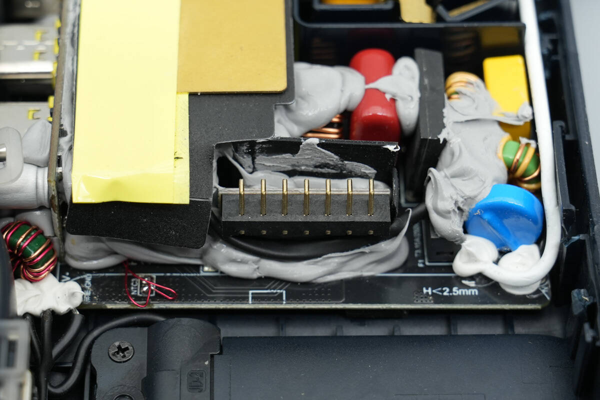 Teardown of Baseus 100W 7-in-1 Charging Station (E0307A)-Chargerlab