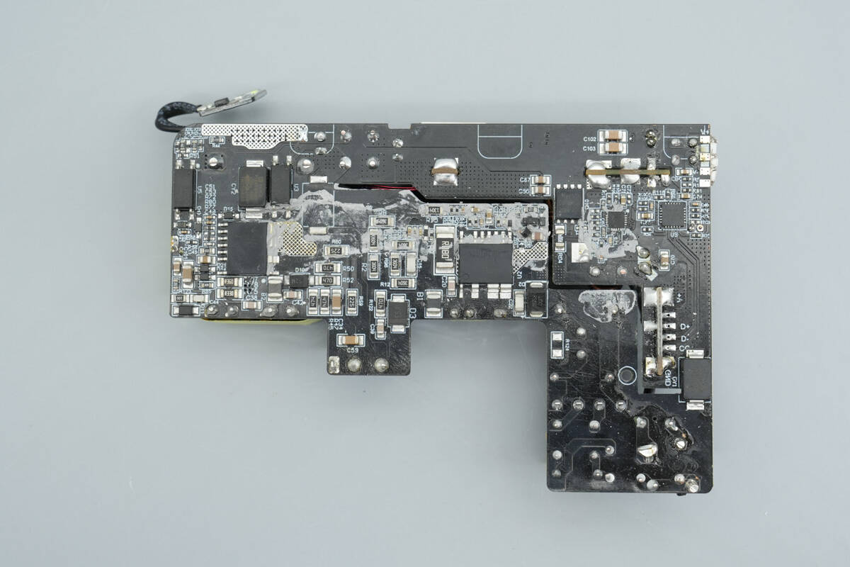 Teardown of Baseus 100W 7-in-1 Charging Station (E0307A)-Chargerlab