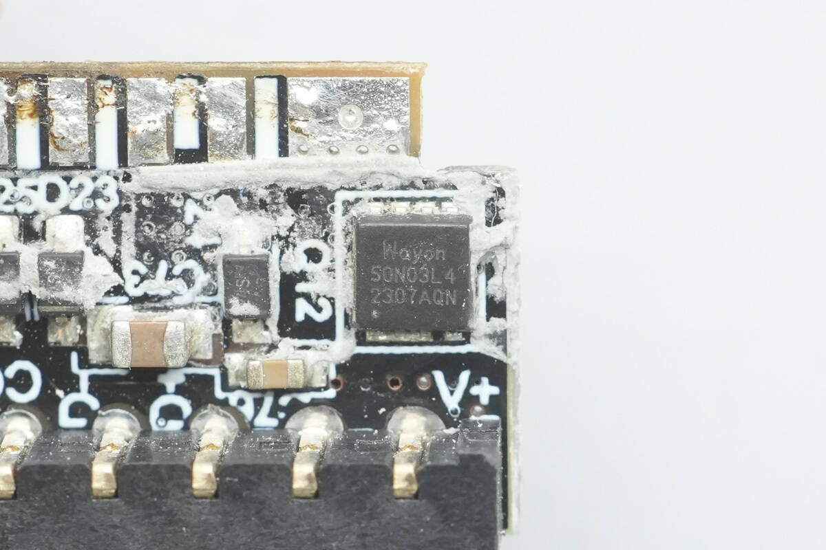 Teardown of Baseus 100W 7-in-1 Charging Station (E0307A)-Chargerlab