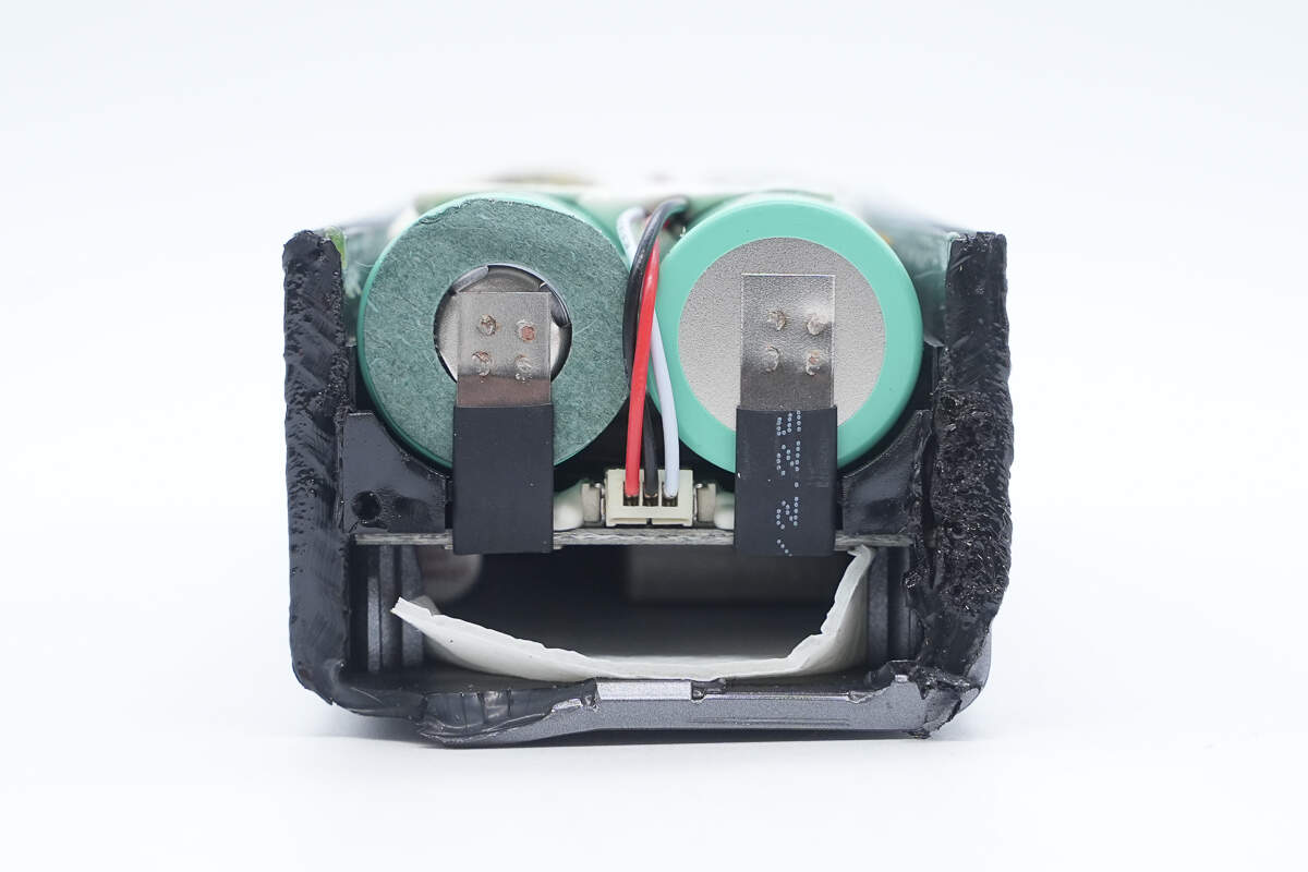 Teardown of Lenovo Thinkplus FLUXO 125W 12800mAh Portable Power Bank (PBFO-12125A)-Chargerlab