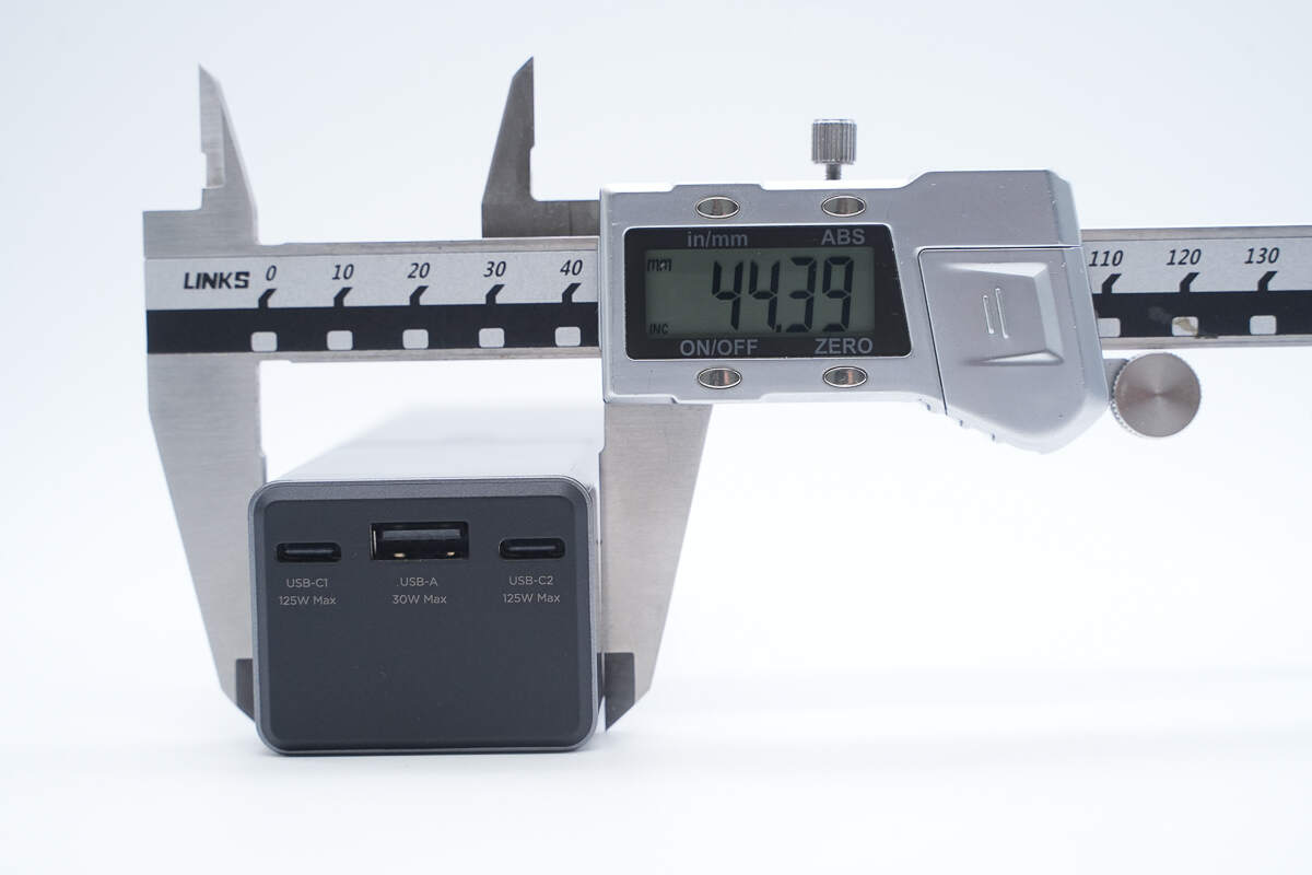 Teardown of Lenovo Thinkplus FLUXO 125W 12800mAh Portable Power Bank (PBFO-12125A)-Chargerlab