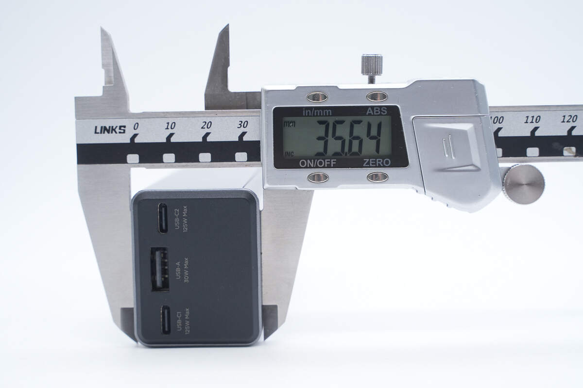 Teardown of Lenovo Thinkplus FLUXO 125W 12800mAh Portable Power Bank (PBFO-12125A)-Chargerlab