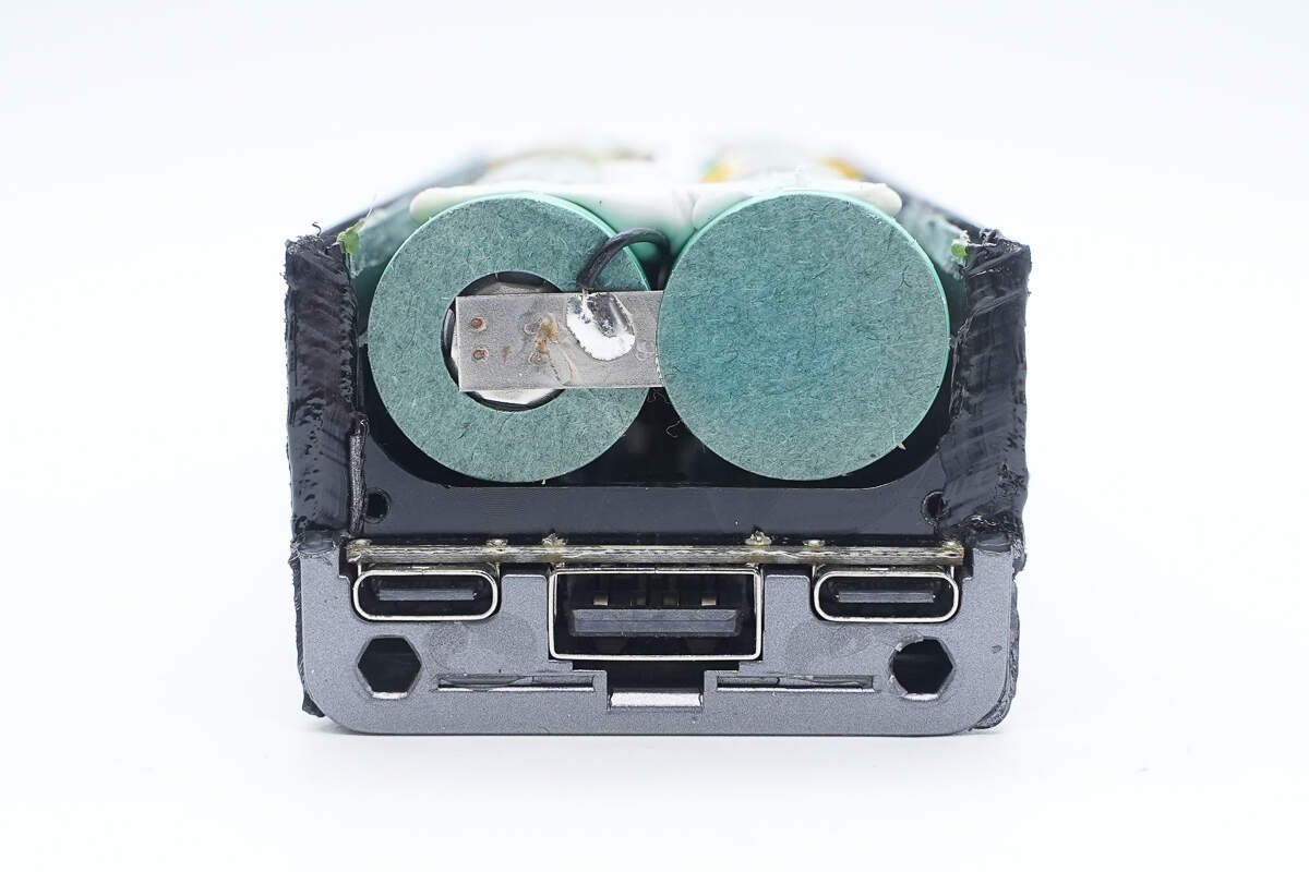 Teardown of Lenovo Thinkplus FLUXO 125W 12800mAh Portable Power Bank (PBFO-12125A)-Chargerlab