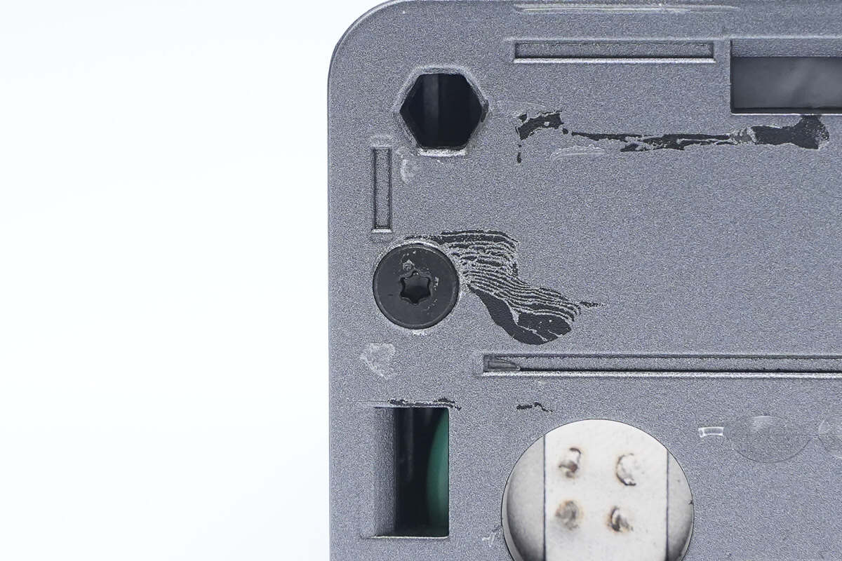 Teardown of Lenovo Thinkplus FLUXO 125W 12800mAh Portable Power Bank (PBFO-12125A)-Chargerlab