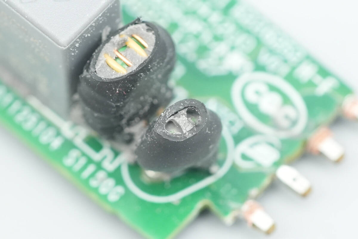 Teardown of HONOR SuperCharge 66W Power Adapter (HN-110600CP0)-Chargerlab