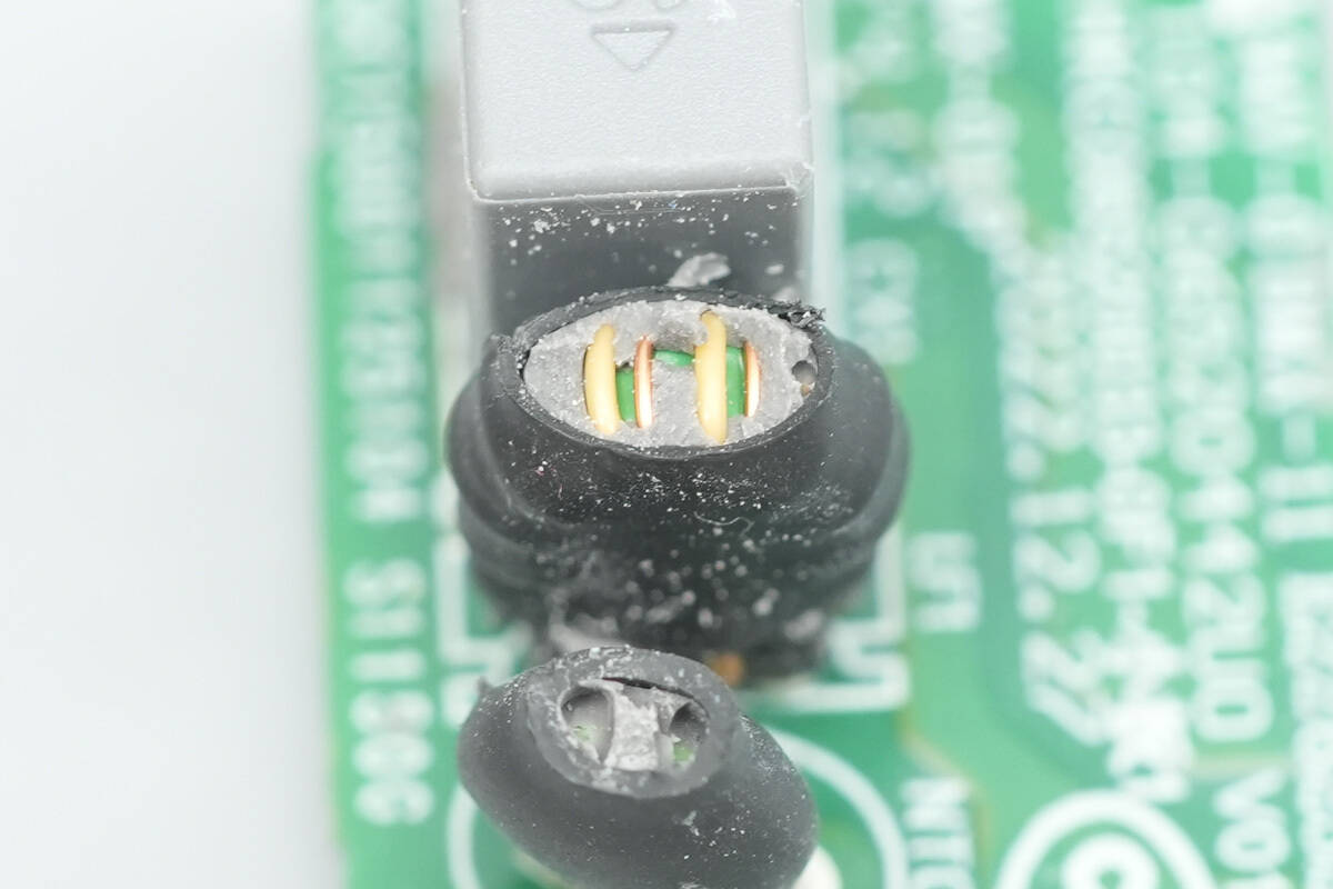 Teardown of HONOR SuperCharge 66W Power Adapter (HN-110600CP0)-Chargerlab