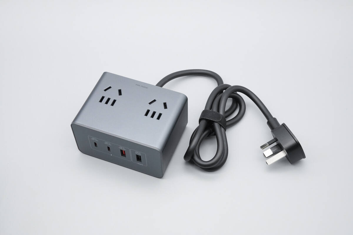 Teardown of Xiaomi 140W 8-in-1 Desktop Charging Station (XMCDZ-03QM)-Chargerlab