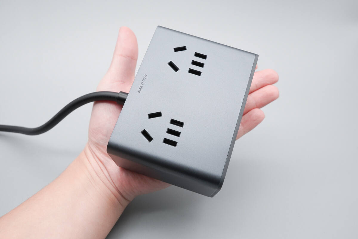 Teardown of Xiaomi 140W 8-in-1 Desktop Charging Station (XMCDZ-03QM)-Chargerlab