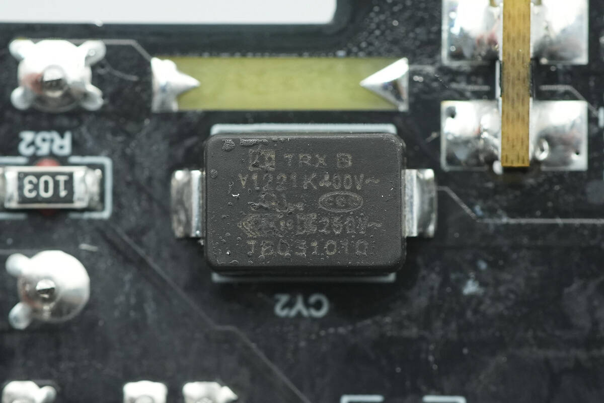 Teardown of Xiaomi 140W 8-in-1 Desktop Charging Station (XMCDZ-03QM)-Chargerlab