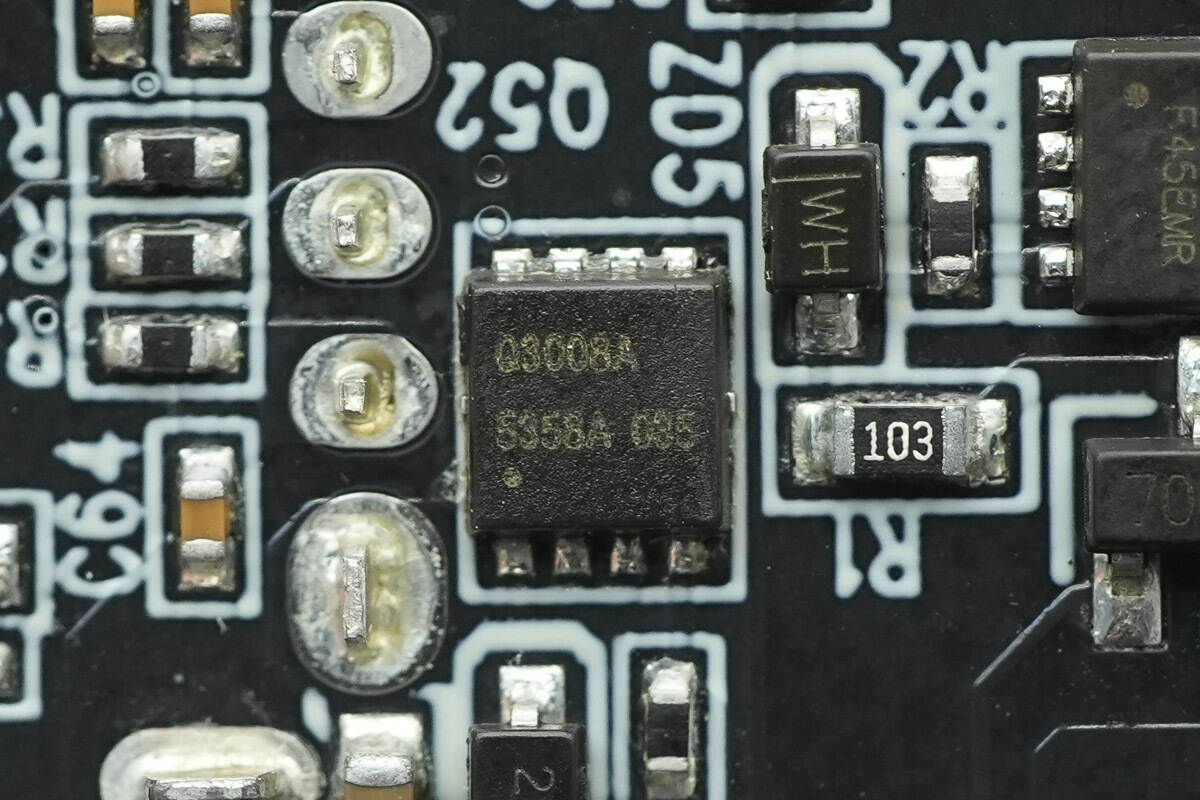 Teardown of Xiaomi 140W 8-in-1 Desktop Charging Station (XMCDZ-03QM)-Chargerlab