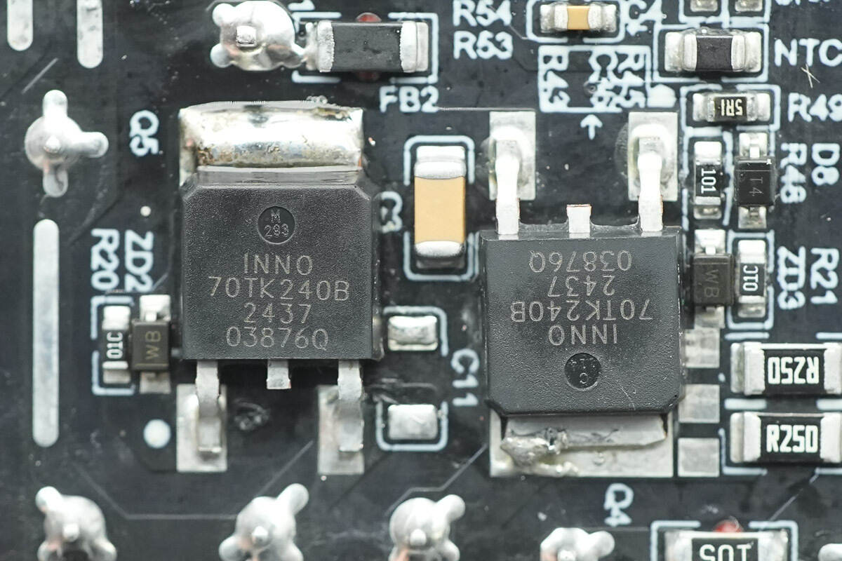 Teardown of Xiaomi 140W 8-in-1 Desktop Charging Station (XMCDZ-03QM)-Chargerlab