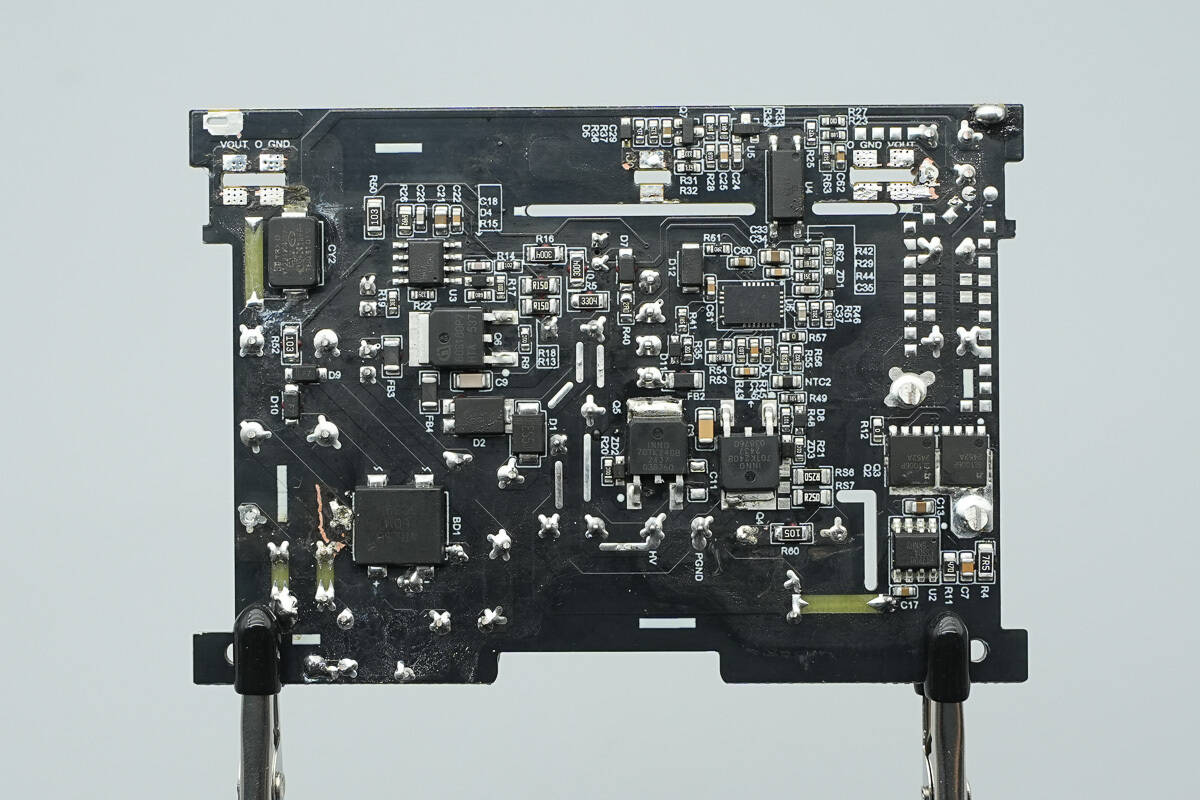 Teardown of Xiaomi 140W 8-in-1 Desktop Charging Station (XMCDZ-03QM)-Chargerlab